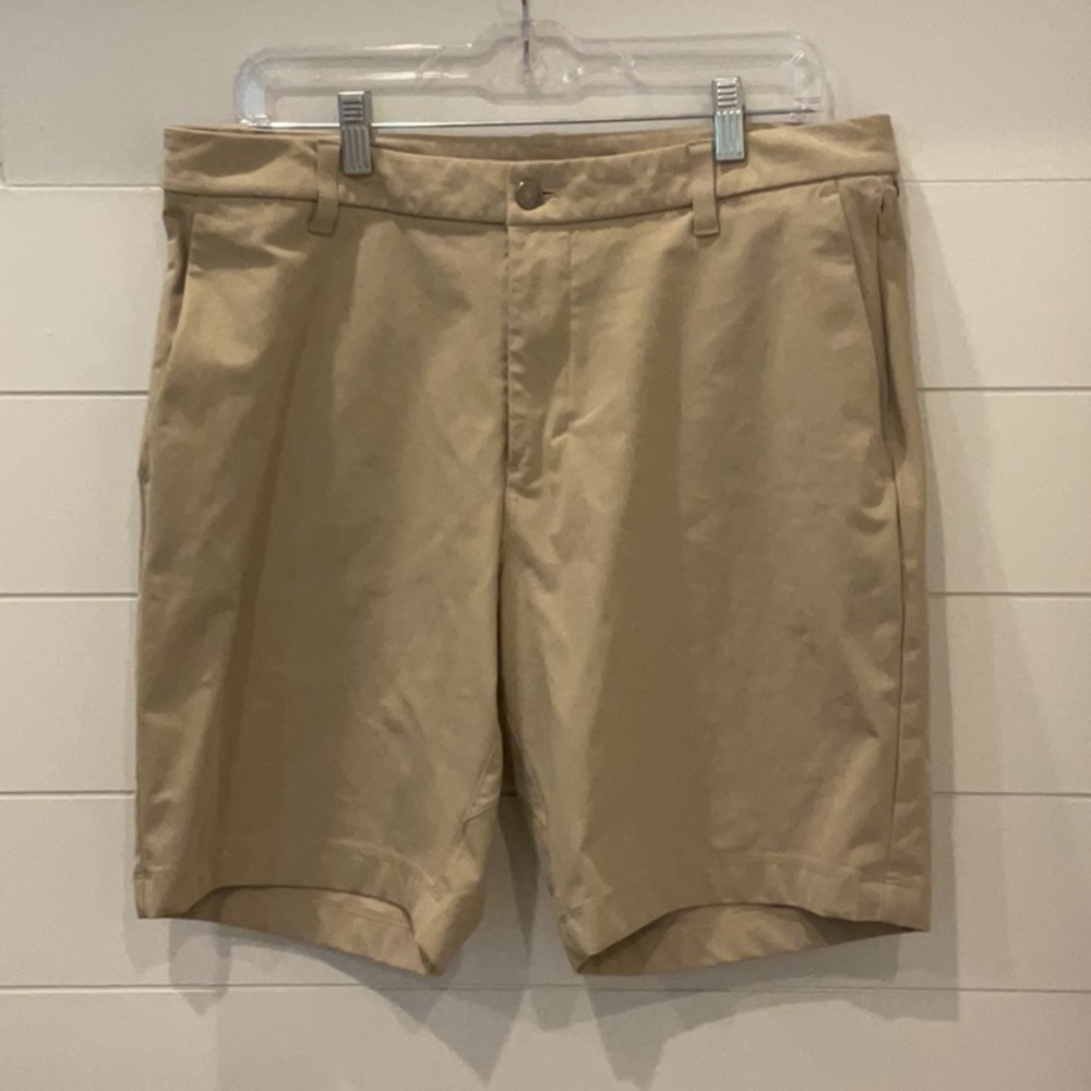 Lululemon Commission Short 34 9”